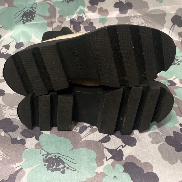 Open Edit boots SZ 7.5 - Picture 5 of 8